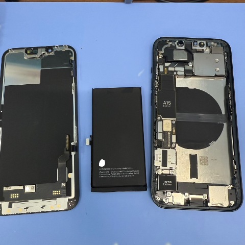 iPhone13 バッテリー交換